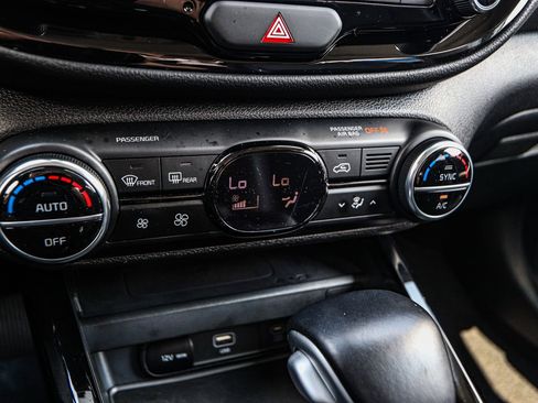 Used 2024 Kia Soul GT-Line image 39