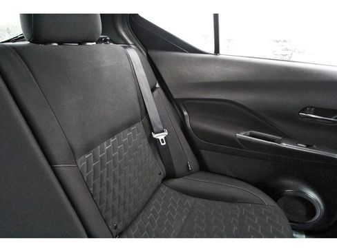 Used 2023 Nissan Kicks SV w/ Interior Electronics Package image 12