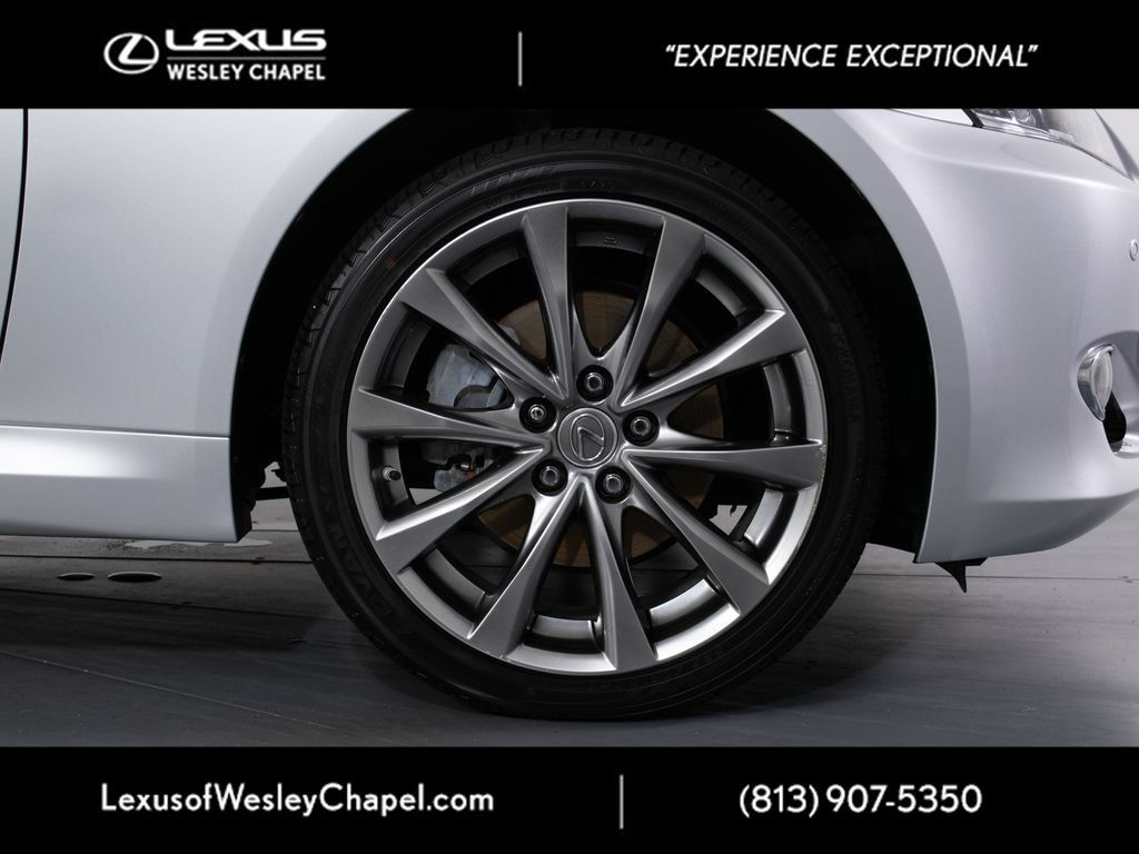 Used 2015 Lexus IS 250C w/ Luxury Package RWD image 3