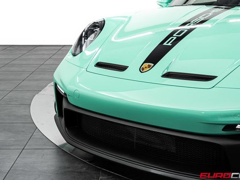 Used 2022 Porsche 911 GT3 RWD image 11