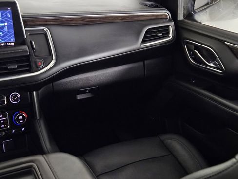 Used 2021 Chevrolet Tahoe Z71 w/ Rear Media and Nav Package image 11