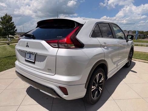 Used 2023 Mitsubishi Eclipse Cross SEL AWD/4WD image 9