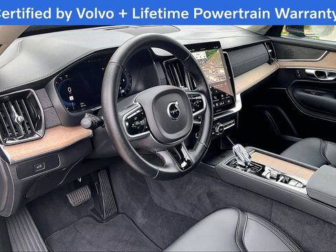 Certified 2025 Volvo XC90 B6 Plus image 17