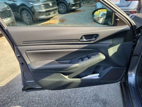 New 2026 Nissan Altima 2.5 SV FWD image 12