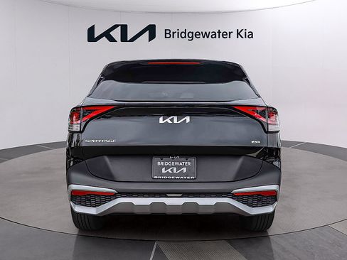 Certified 2024 Kia Sportage EX AWD/4WD image 5