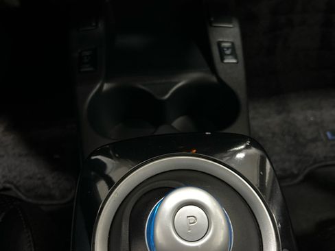 Used 2016 Nissan Leaf SL w/ Premium Package FWD image 15