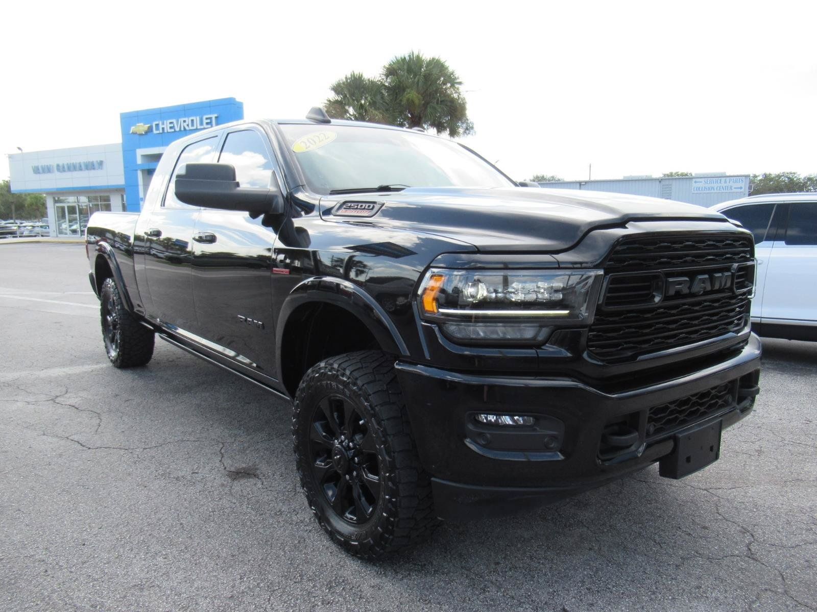 Used 2022 RAM 2500 Limited AWD/4WD image 3