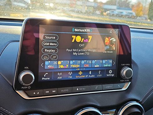 Used 2023 Nissan Sentra SV image 17