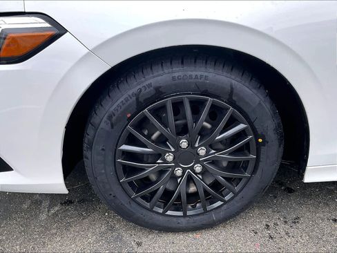 Used 2023 Honda Civic LX image 12