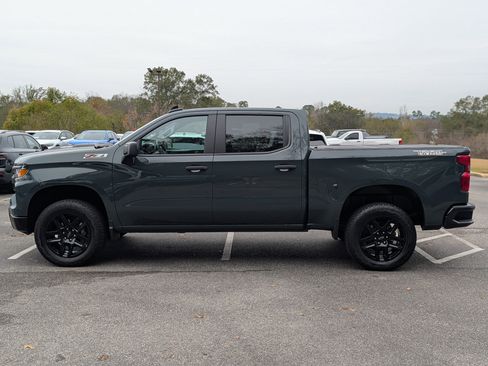 Used 2025 Chevrolet Silverado 1500 Custom Trail Boss AWD/4WD image 6