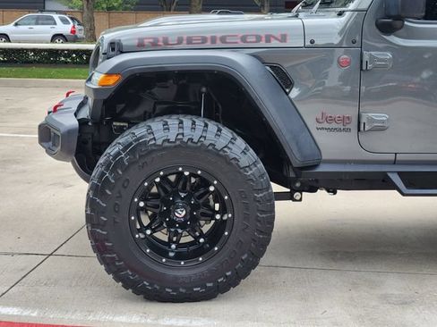 Used 2019 Jeep Wrangler Unlimited Rubicon AWD/4WD image 15