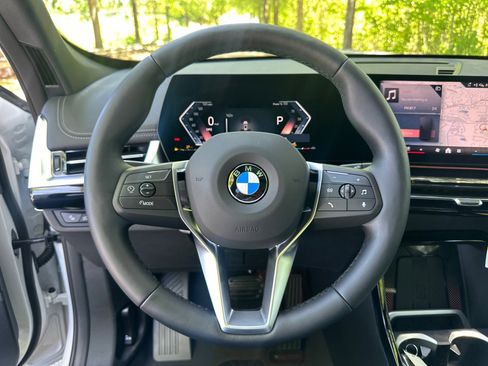 New 2026 BMW X1 xDrive28i w/ Convenience Package AWD/4WD image 17