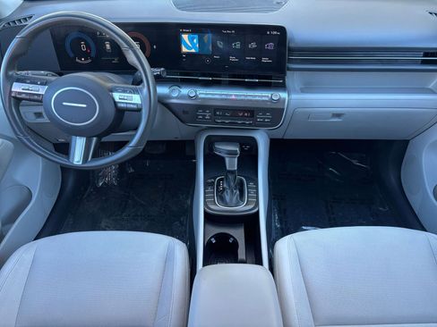 Used 2025 Hyundai Kona SEL image 29