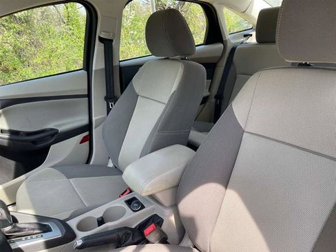 Used 2014 Ford Focus SE image 82