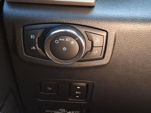 Used 2021 Ford F250 Lariat AWD/4WD image 20