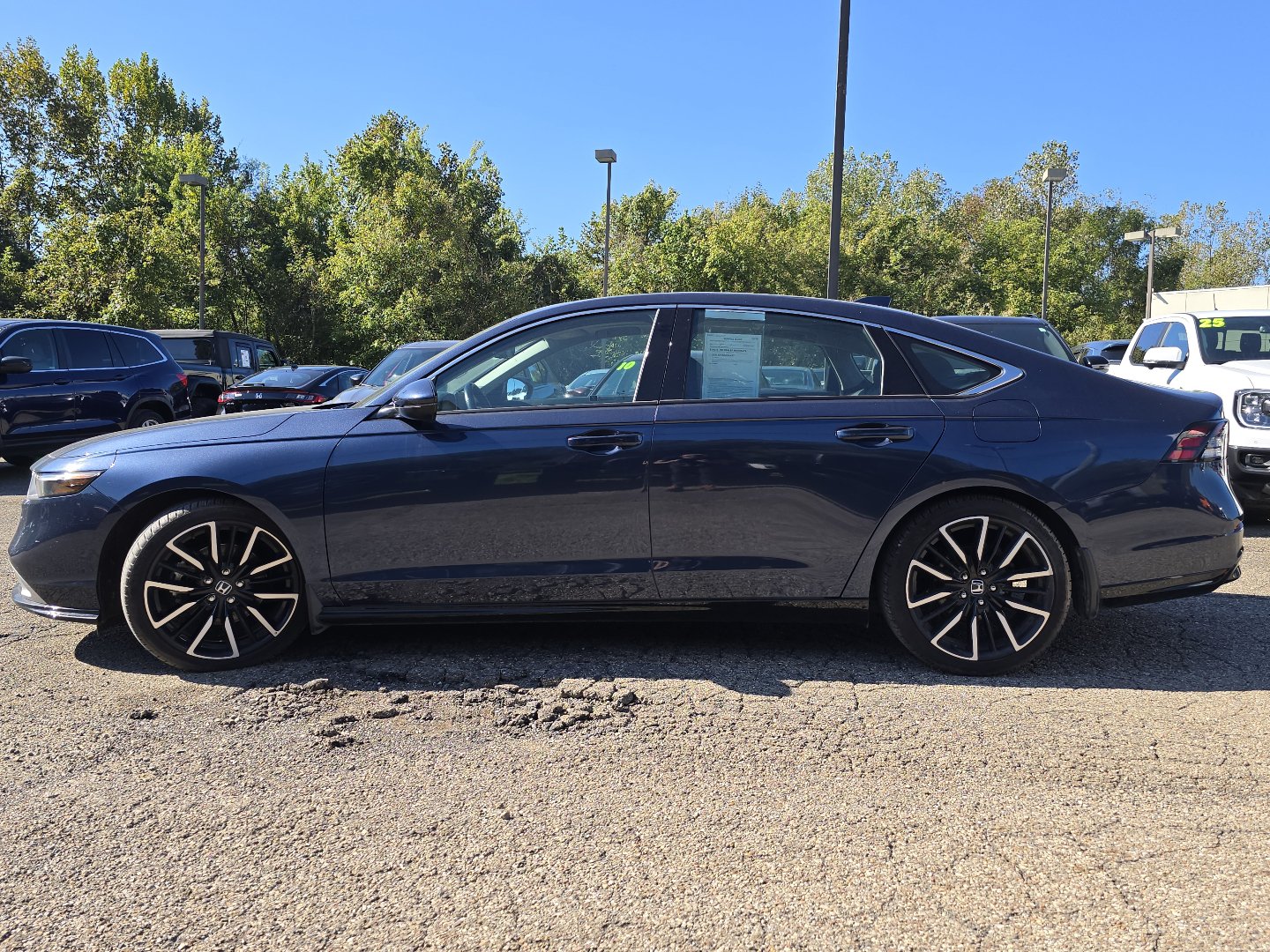 Certified 2025 Honda Accord Touring image 17