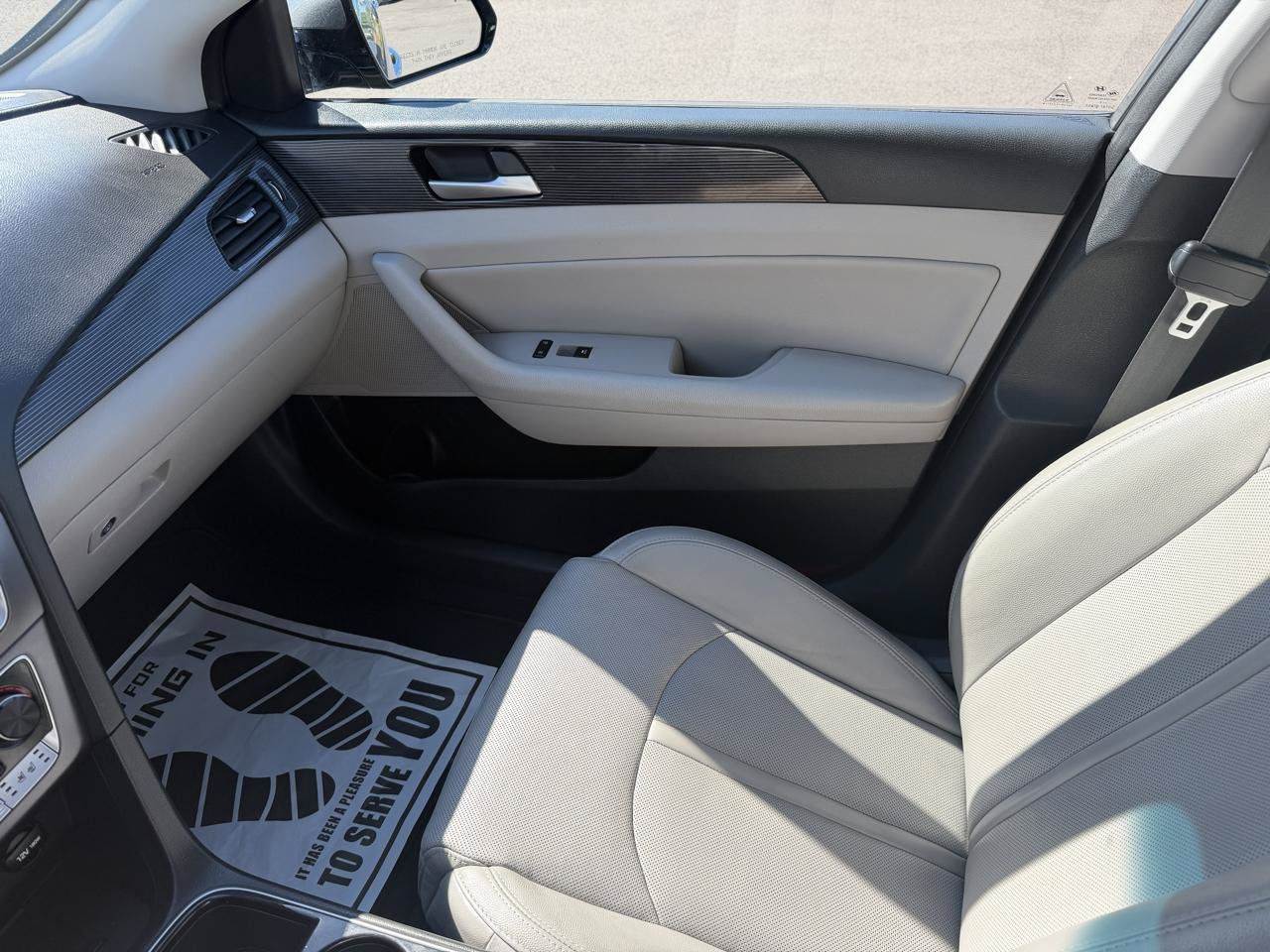 Used 2018 Hyundai Sonata Limited FWD image 28