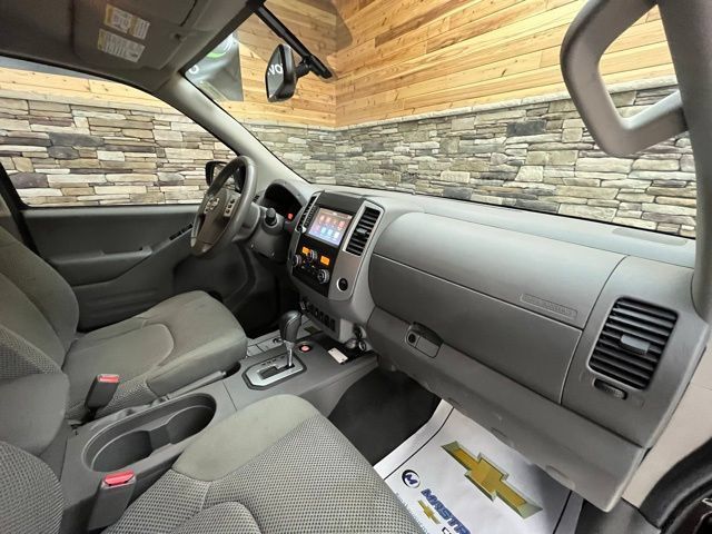 Used 2021 Nissan Frontier SV AWD/4WD image 13