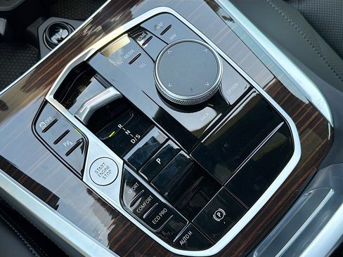 New 2026 BMW X5 sDrive40i w/ Premium Package RWD image 29