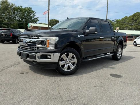 Used 2018 Ford F150 XLT w/ Equipment Group 302A Luxury AWD/4WD image 3