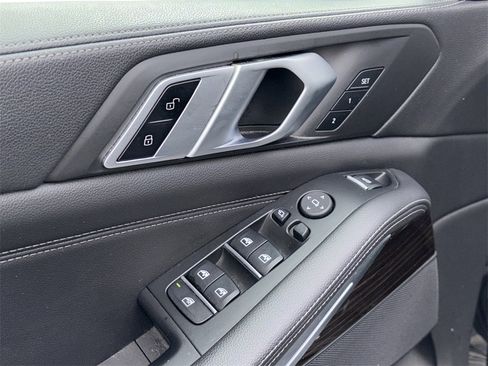 Used 2019 BMW X5 xDrive40i w/ Convenience Package image 15