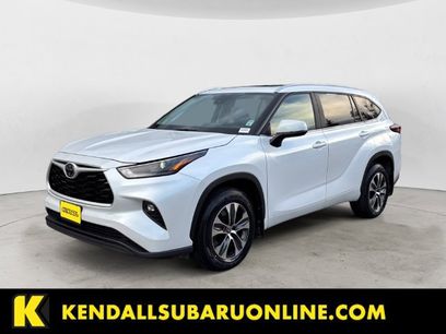 Used 2024 Toyota Highlander XLE