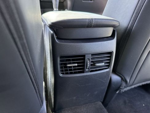 Certified 2023 MAZDA CX-30 AWD 2.5 S w/ Preferred Package image 37