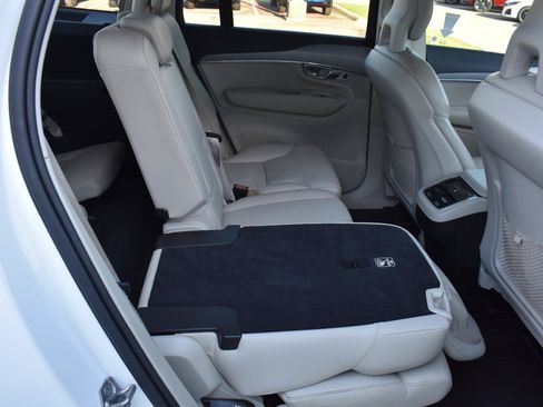 Used 2021 Volvo XC90 T5 Momentum w/ Protection Package Premier FWD image 64