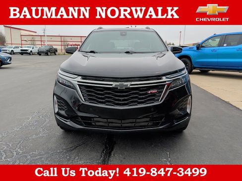 Used 2022 Chevrolet Equinox RS w/ RS Leather Package image 2