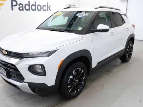 Used 2023 Chevrolet TrailBlazer LT image 4