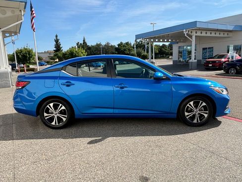 Used 2023 Nissan Sentra SV FWD image 4