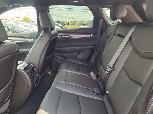 Used 2022 Cadillac XT5 Luxury AWD/4WD image 24