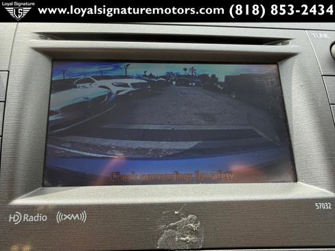 Used 2015 Toyota Prius Prime Plug-In Hybrid image 23