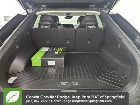 Used 2024 Kia EV6 Light image 30