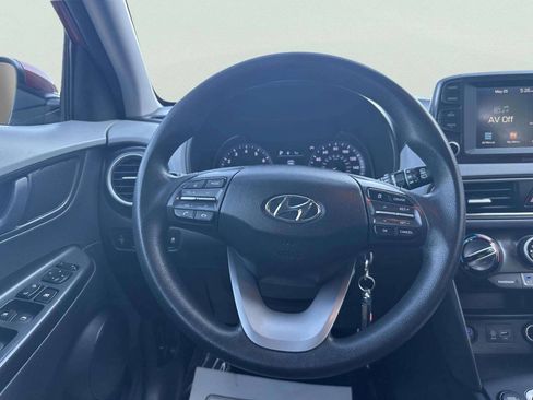Used 2020 Hyundai Kona SE FWD image 20