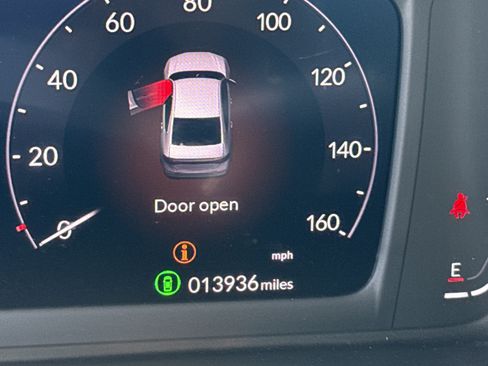 Used 2025 Honda Accord SE image 22