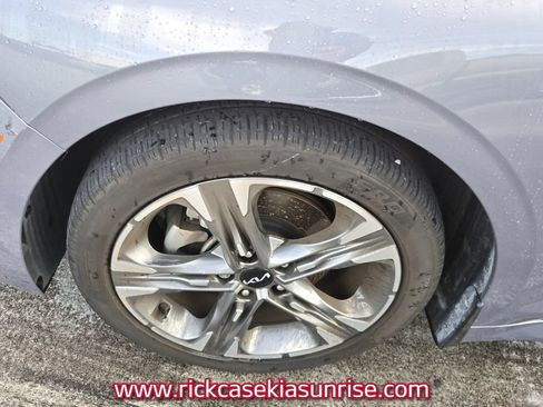 Used 2024 Kia K5 EX w/ EX Premium Package FWD image 11