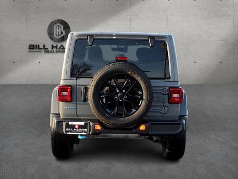 Used 2023 Jeep Wrangler Unlimited Sahara w/ Cold Weather Group image 7