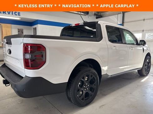 New 2025 Ford Maverick Lariat w/ Black Appearance Package image 4