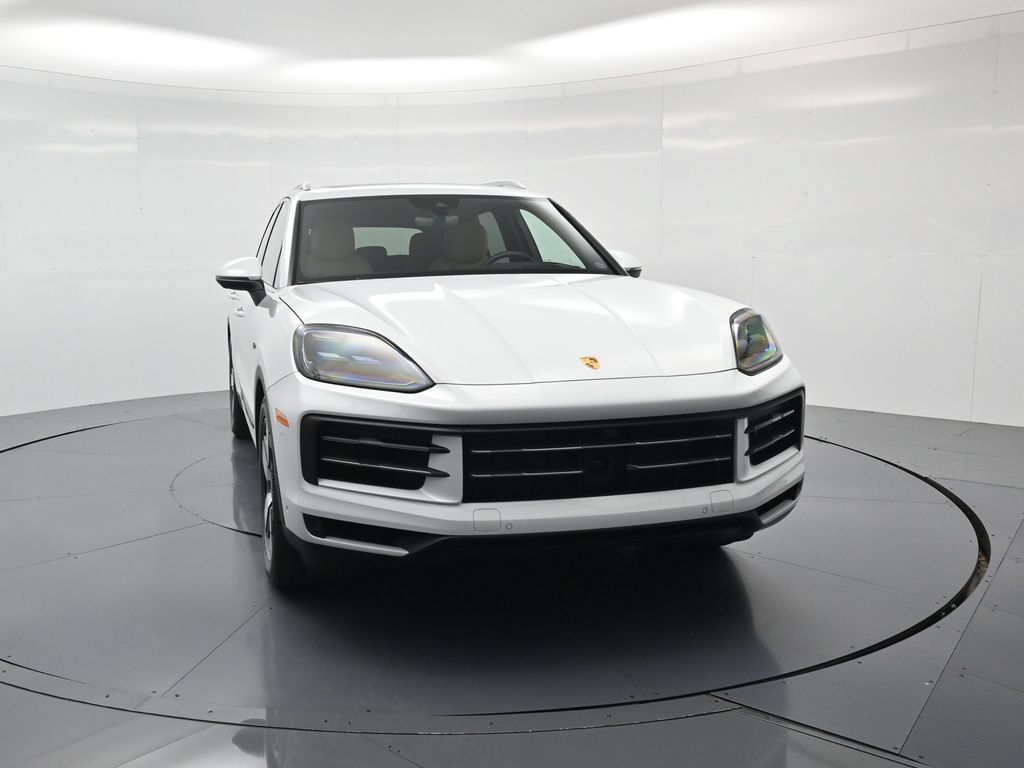 Certified 2026 Porsche Cayenne S AWD/4WD image 33