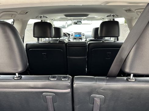 Used 2015 Toyota Land Cruiser image 22