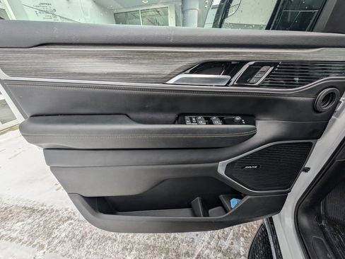 Used 2024 Jeep Wagoneer Series III image 39