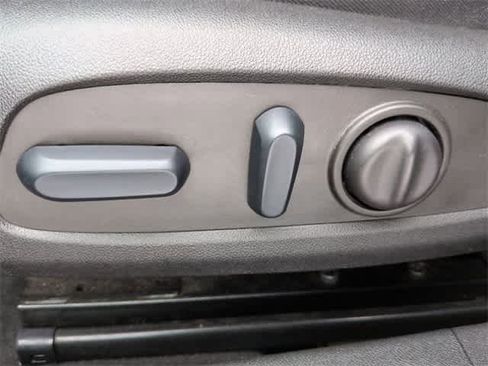 Used 2023 Chevrolet Malibu LT image 18