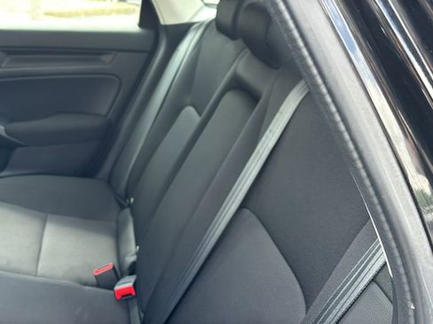 Used 2023 Honda Civic EX image 29