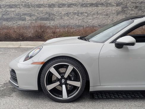 New 2026 Porsche 911 Carrera image 11