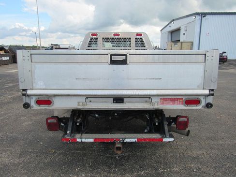Used 2019 Ford F250 XL RWD image 4