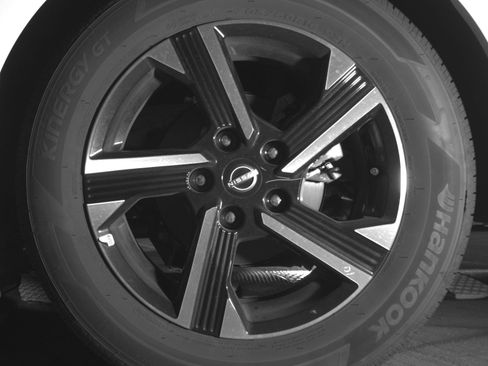 Used 2025 Nissan Sentra SV image 14