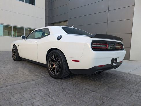 Used 2015 Dodge Challenger SRT Hellcat image 6