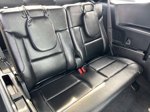 Certified 2020 Ford Explorer Limited w/ Class III Trailer Tow Package image 26