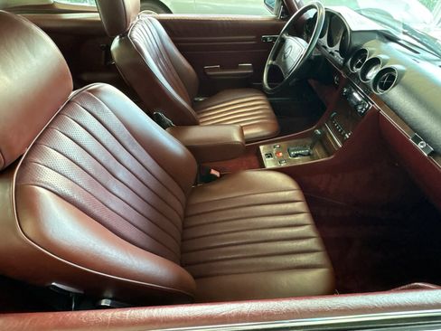 Used 1989 Mercedes-Benz 560 SL image 10